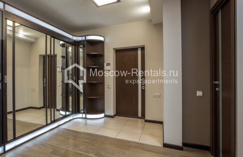 Photo #10 4-room (3 BR) apartment for <a href="http://moscow-rentals.ru/en/articles/long-term-rent" target="_blank">a long-term</a> rent
 in Russia, Moscow, Samotechnaya str, 5