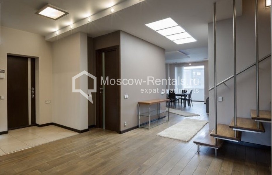 Photo #8 4-room (3 BR) apartment for <a href="http://moscow-rentals.ru/en/articles/long-term-rent" target="_blank">a long-term</a> rent
 in Russia, Moscow, Samotechnaya str, 5