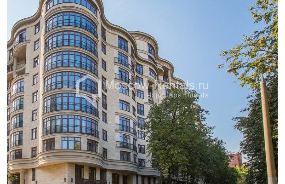 Photo #18 4-room (3 BR) apartment for <a href="http://moscow-rentals.ru/en/articles/long-term-rent" target="_blank">a long-term</a> rent
 in Russia, Moscow, Trubetskaya str, 10