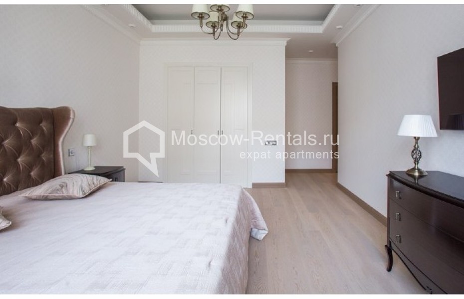 Photo #6 4-room (3 BR) apartment for <a href="http://moscow-rentals.ru/en/articles/long-term-rent" target="_blank">a long-term</a> rent
 in Russia, Moscow, Trubetskaya str, 10