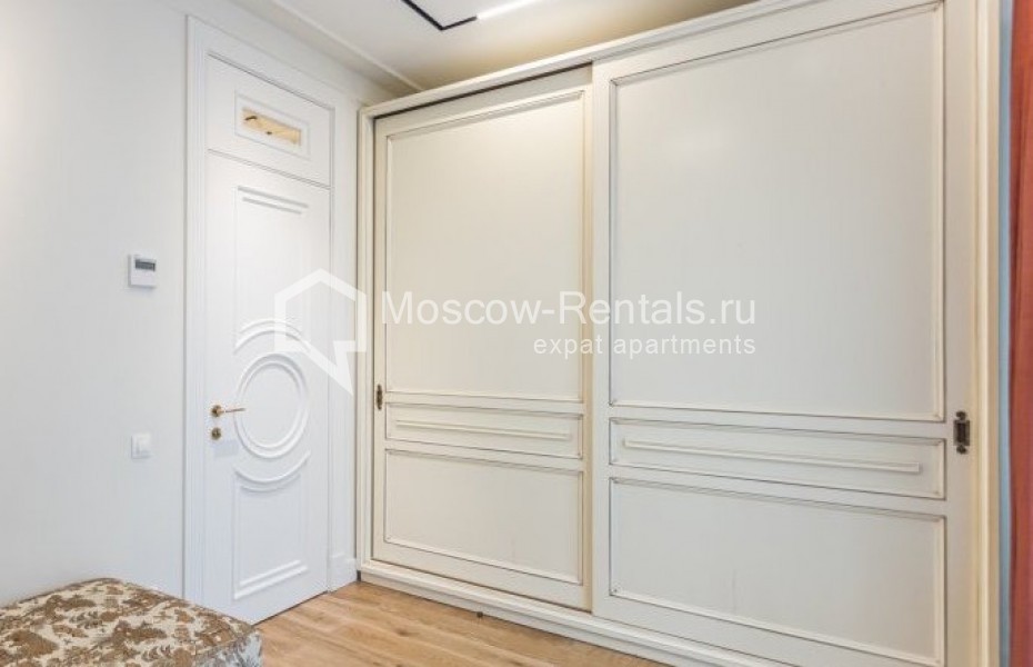 Photo #10 6-room (5 BR) apartment for <a href="http://moscow-rentals.ru/en/articles/long-term-rent" target="_blank">a long-term</a> rent
 in Russia, Moscow, M. Pirogovskaya str, 8