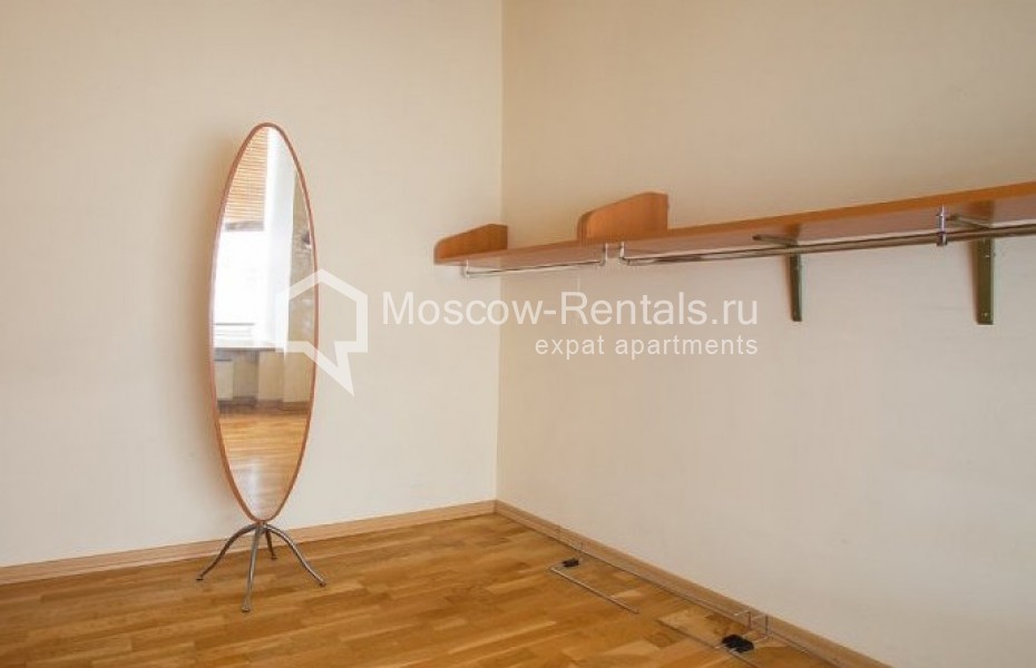 Photo #11 5-room (4 BR) apartment for <a href="http://moscow-rentals.ru/en/articles/long-term-rent" target="_blank">a long-term</a> rent
 in Russia, Moscow, Krivokolennyi lane, 14