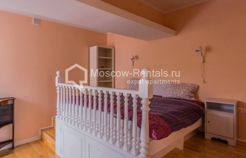 Photo #5 5-room (4 BR) apartment for <a href="http://moscow-rentals.ru/en/articles/long-term-rent" target="_blank">a long-term</a> rent
 in Russia, Moscow, Pokrovka str, 14/2