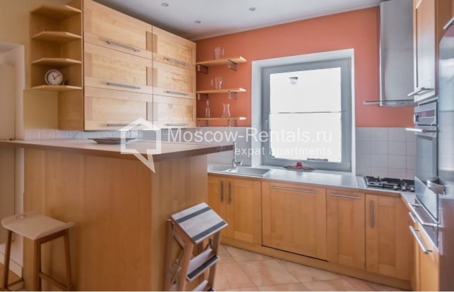 Photo #9 5-room (4 BR) apartment for <a href="http://moscow-rentals.ru/en/articles/long-term-rent" target="_blank">a long-term</a> rent
 in Russia, Moscow, Pokrovka str, 14/2