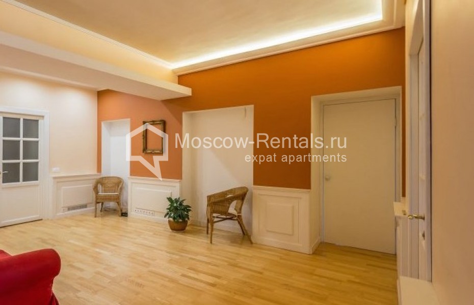 Photo #4 5-room (4 BR) apartment for <a href="http://moscow-rentals.ru/en/articles/long-term-rent" target="_blank">a long-term</a> rent
 in Russia, Moscow, Pokrovka str, 14/2