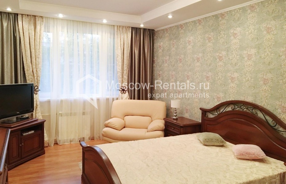 Photo #1 2-room (1 BR) apartment for <a href="http://moscow-rentals.ru/en/articles/long-term-rent" target="_blank">a long-term</a> rent
 in Russia, Moscow, Rublevskoe shosse, 28К3