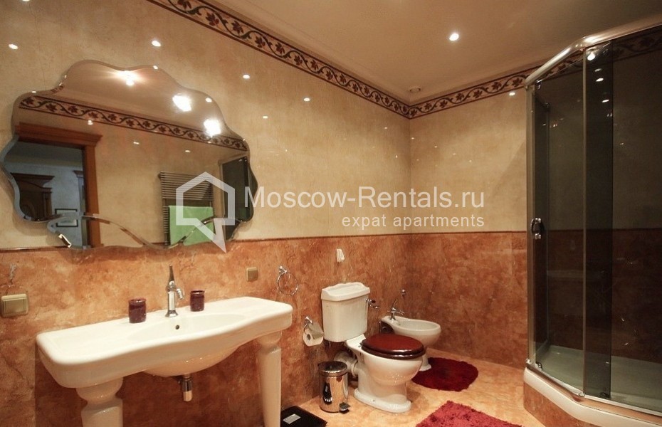 Photo #8 4-room (3 BR) apartment for <a href="http://moscow-rentals.ru/en/articles/long-term-rent" target="_blank">a long-term</a> rent
 in Russia, Moscow, Filippovsky lane, 8 bld 1