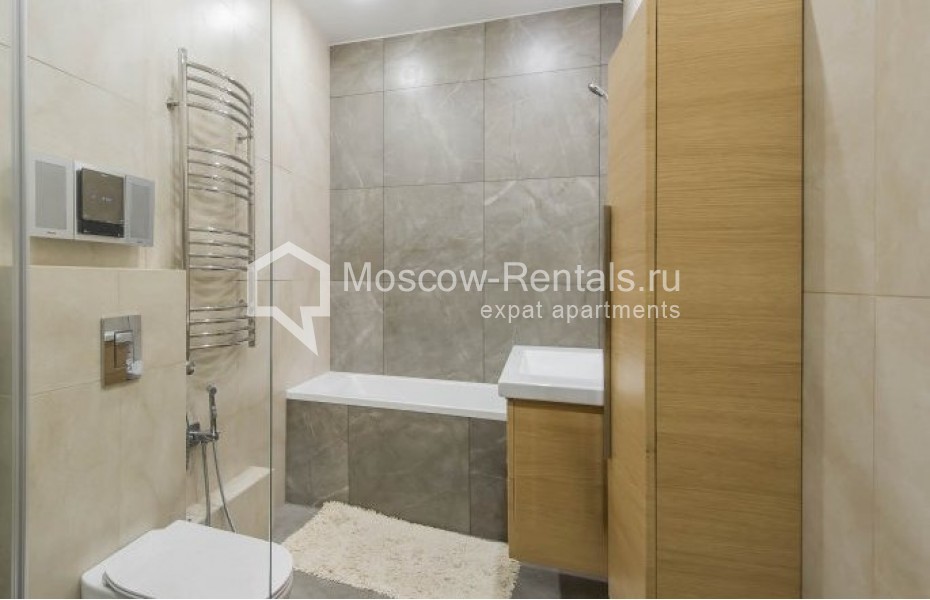 Photo #9 3-room (2 BR) apartment for <a href="http://moscow-rentals.ru/en/articles/long-term-rent" target="_blank">a long-term</a> rent
 in Russia, Moscow, Pyatnitskaya str, 76