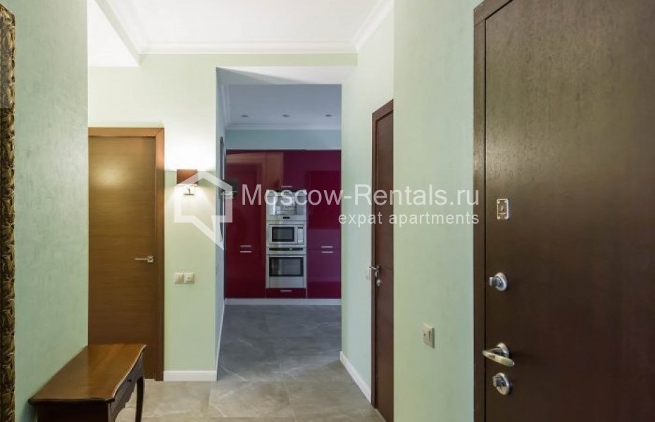 Photo #1 3-room (2 BR) apartment for <a href="http://moscow-rentals.ru/en/articles/long-term-rent" target="_blank">a long-term</a> rent
 in Russia, Moscow, Pyatnitskaya str, 76