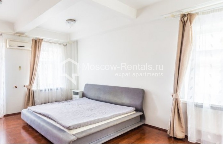 Photo #8 2-room (1 BR) apartment for <a href="http://moscow-rentals.ru/en/articles/long-term-rent" target="_blank">a long-term</a> rent
 in Russia, Moscow, Malaya Ordynka str, 13С1А
