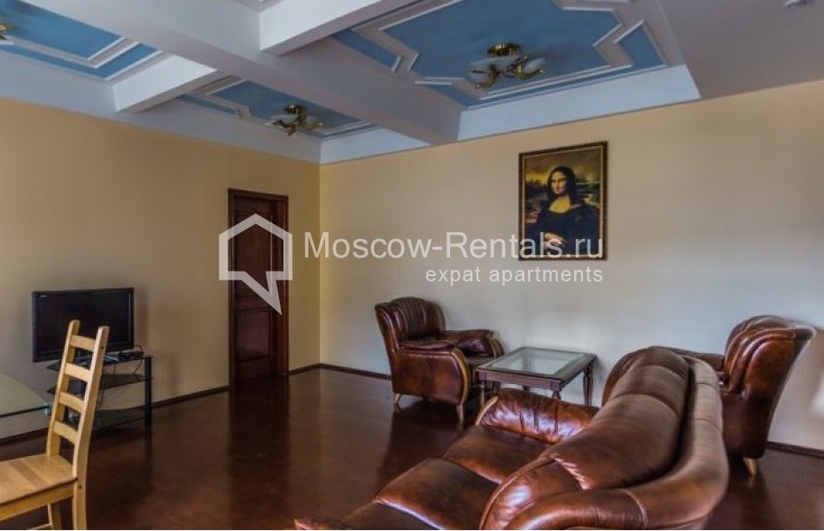 Photo #4 2-room (1 BR) apartment for <a href="http://moscow-rentals.ru/en/articles/long-term-rent" target="_blank">a long-term</a> rent
 in Russia, Moscow, Malaya Ordynka str, 13С1А