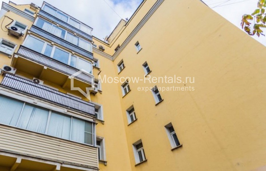 Photo #15 2-room (1 BR) apartment for <a href="http://moscow-rentals.ru/en/articles/long-term-rent" target="_blank">a long-term</a> rent
 in Russia, Moscow, Malaya Ordynka str, 13С1А