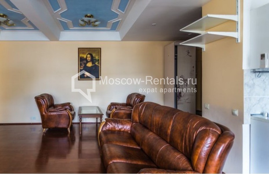 Photo #5 2-room (1 BR) apartment for <a href="http://moscow-rentals.ru/en/articles/long-term-rent" target="_blank">a long-term</a> rent
 in Russia, Moscow, Malaya Ordynka str, 13С1А