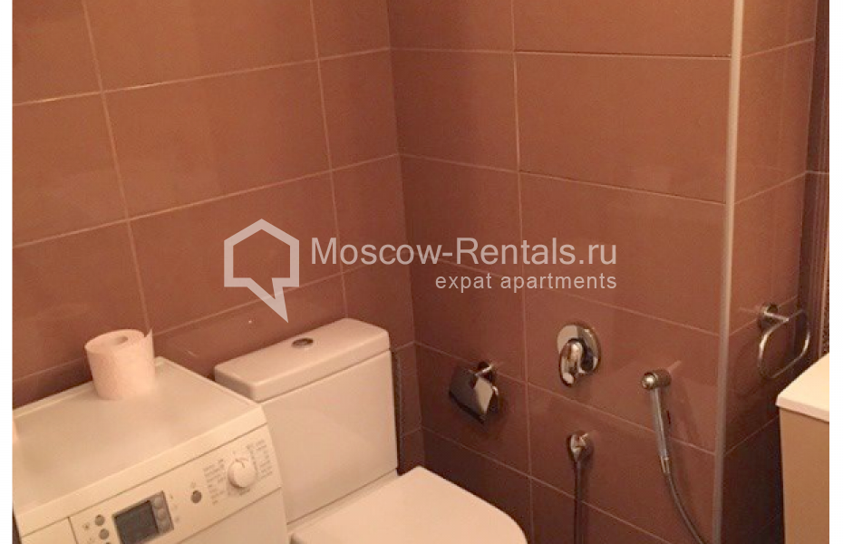 Photo #12 2-room (1 BR) apartment for <a href="http://moscow-rentals.ru/en/articles/long-term-rent" target="_blank">a long-term</a> rent
 in Russia, Moscow, B. Polyanka str, 1/3