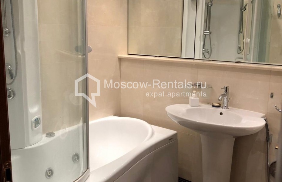 Photo #18 2-room (1 BR) apartment for <a href="http://moscow-rentals.ru/en/articles/long-term-rent" target="_blank">a long-term</a> rent
 in Russia, Moscow, Studencheskaya str, 20к1