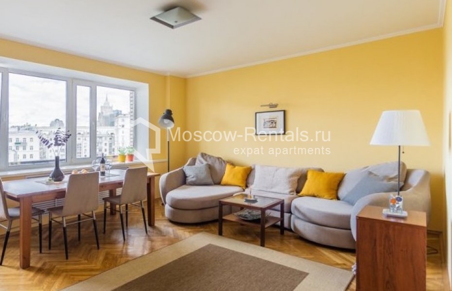 Photo #1 3-room (2 BR) apartment for <a href="http://moscow-rentals.ru/en/articles/long-term-rent" target="_blank">a long-term</a> rent
 in Russia, Moscow, Tarasa Shevchenko emb, 3К3