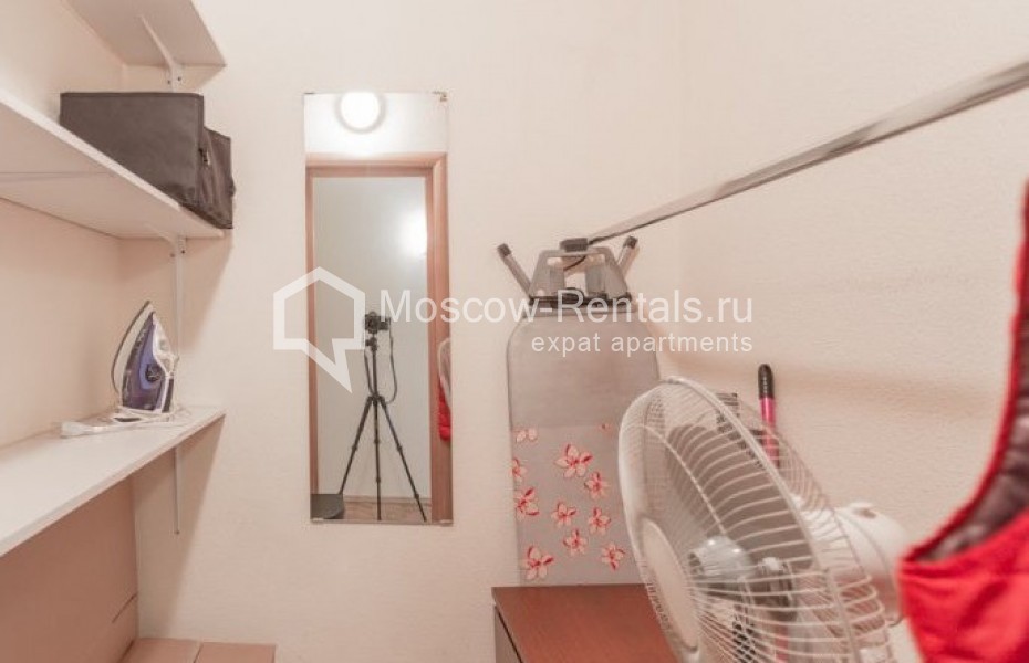 Photo #13 3-room (2 BR) apartment for <a href="http://moscow-rentals.ru/en/articles/long-term-rent" target="_blank">a long-term</a> rent
 in Russia, Moscow, Tarasa Shevchenko emb, 3К3