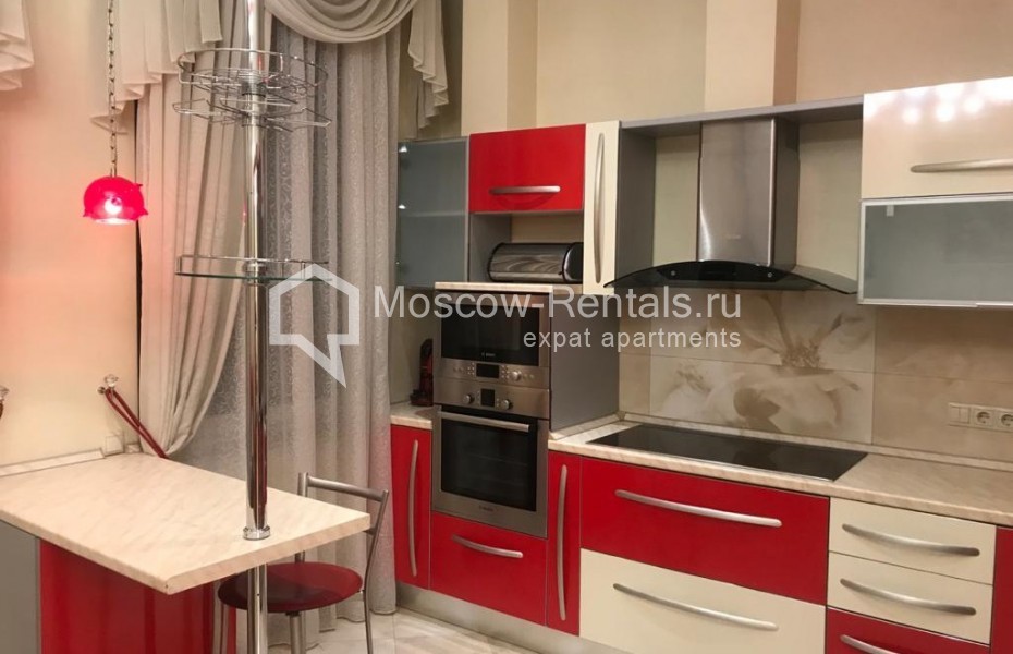 Photo #6 3-room (2 BR) apartment for <a href="http://moscow-rentals.ru/en/articles/long-term-rent" target="_blank">a long-term</a> rent
 in Russia, Moscow, Studencheskaya str, 20к1