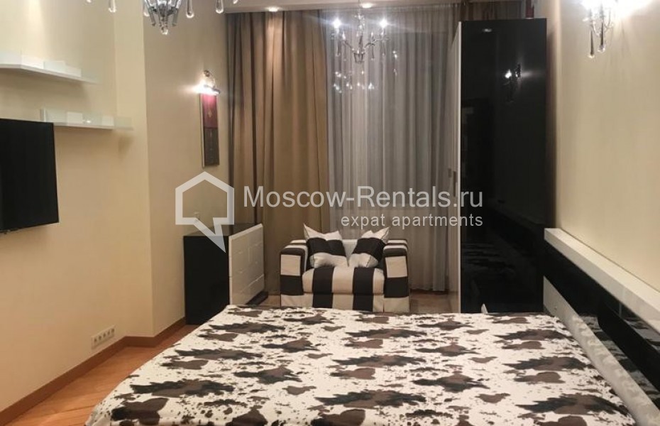 Photo #7 3-room (2 BR) apartment for <a href="http://moscow-rentals.ru/en/articles/long-term-rent" target="_blank">a long-term</a> rent
 in Russia, Moscow, Studencheskaya str, 20к1