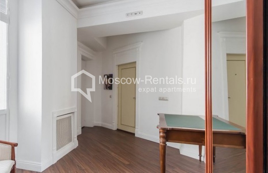 Photo #16 3-room (2 BR) apartment for <a href="http://moscow-rentals.ru/en/articles/long-term-rent" target="_blank">a long-term</a> rent
 in Russia, Moscow, Myasnitskaya str, 24