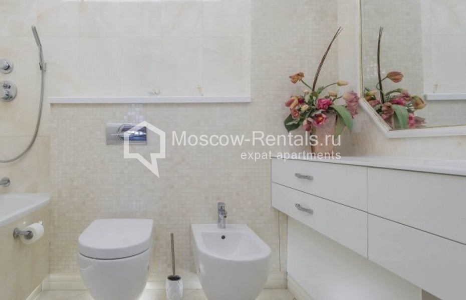 Photo #14 3-room (2 BR) apartment for <a href="http://moscow-rentals.ru/en/articles/long-term-rent" target="_blank">a long-term</a> rent
 in Russia, Moscow, Myasnitskaya str, 24
