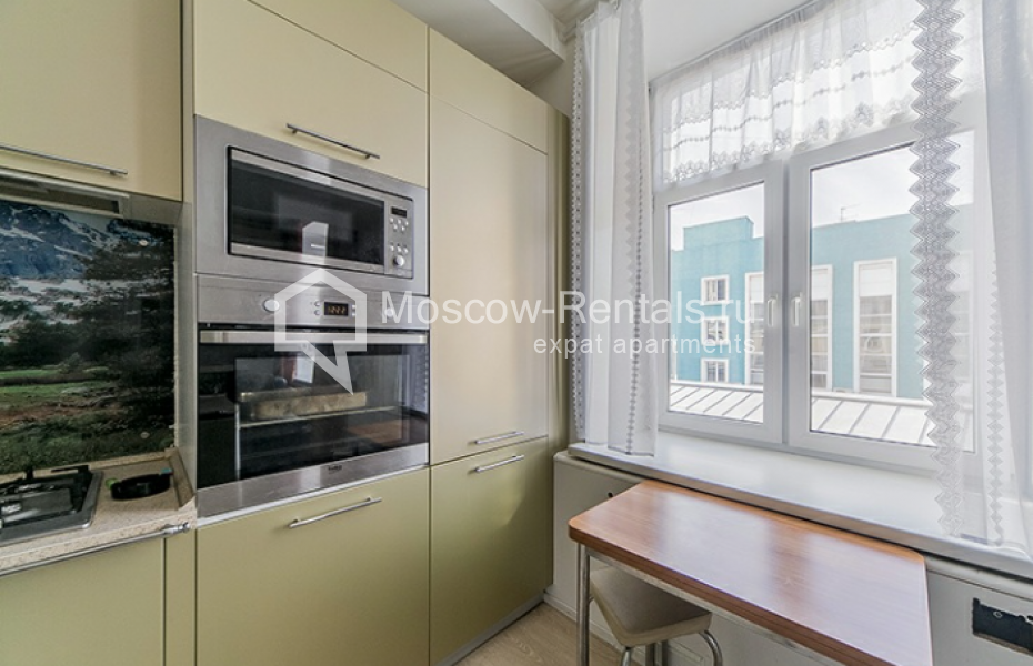 Photo #7 3-room (2 BR) apartment for <a href="http://moscow-rentals.ru/en/articles/long-term-rent" target="_blank">a long-term</a> rent
 in Russia, Moscow, Bakhrushina str, 10С3