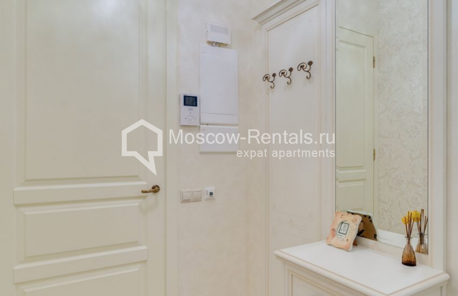 Photo #9 2-room (1 BR) apartment for <a href="http://moscow-rentals.ru/en/articles/long-term-rent" target="_blank">a long-term</a> rent
 in Russia, Moscow, Berezhkovskaya emb, 12