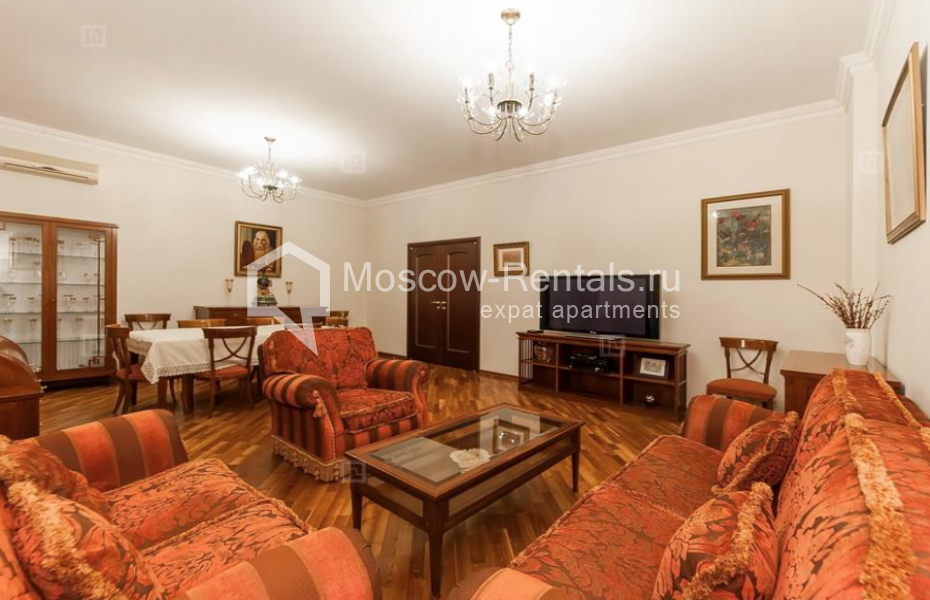 Photo #2 3-room (2 BR) apartment for <a href="http://moscow-rentals.ru/en/articles/long-term-rent" target="_blank">a long-term</a> rent
 in Russia, Moscow, Berezhkovskaya emb, 12