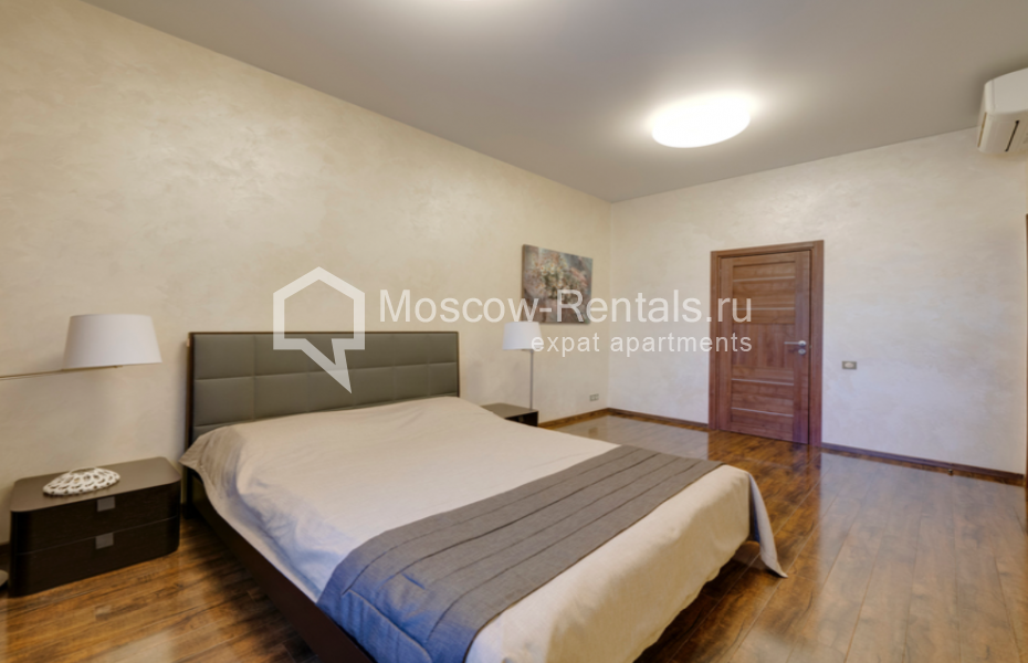 Photo #7 3-room (2 BR) apartment for <a href="http://moscow-rentals.ru/en/articles/long-term-rent" target="_blank">a long-term</a> rent
 in Russia, Moscow, Kutuzovskyi lane, 19