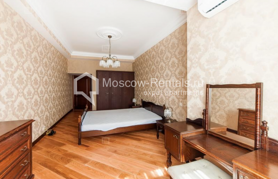 Photo #7 3-room (2 BR) apartment for <a href="http://moscow-rentals.ru/en/articles/long-term-rent" target="_blank">a long-term</a> rent
 in Russia, Moscow, Kutuzovskyi lane, 26К3