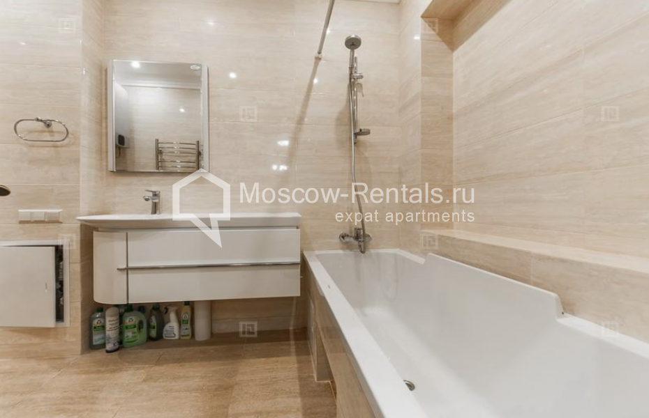 Photo #12 3-room (2 BR) apartment for <a href="http://moscow-rentals.ru/en/articles/long-term-rent" target="_blank">a long-term</a> rent
 in Russia, Moscow, Kutuzovskyi lane, 26К3