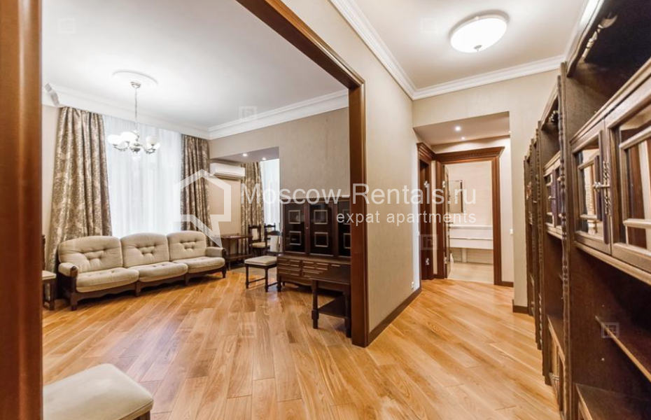 Photo #3 3-room (2 BR) apartment for <a href="http://moscow-rentals.ru/en/articles/long-term-rent" target="_blank">a long-term</a> rent
 in Russia, Moscow, Kutuzovskyi lane, 26К3