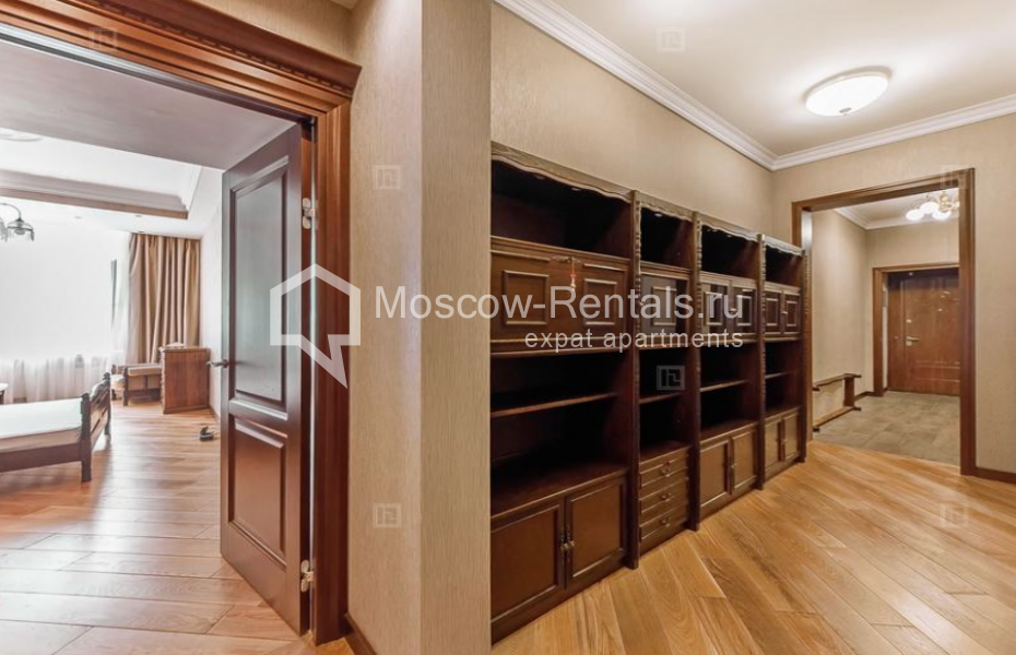Photo #8 3-room (2 BR) apartment for <a href="http://moscow-rentals.ru/en/articles/long-term-rent" target="_blank">a long-term</a> rent
 in Russia, Moscow, Kutuzovskyi lane, 26К3