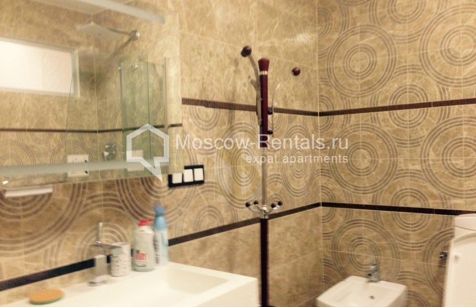 Photo #7 4-room (3 BR) apartment for <a href="http://moscow-rentals.ru/en/articles/long-term-rent" target="_blank">a long-term</a> rent
 in Russia, Moscow, Klimentovsky lane, 2