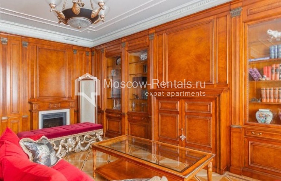 Photo #7 3-room (2 BR) apartment for <a href="http://moscow-rentals.ru/en/articles/long-term-rent" target="_blank">a long-term</a> rent
 in Russia, Moscow, 1st Smolenskyi lane, 17
