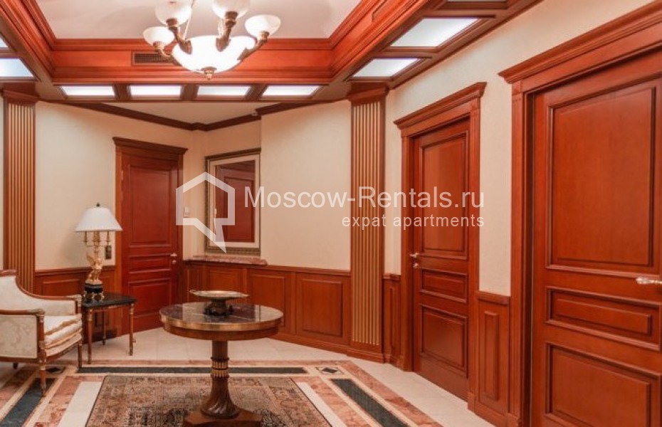 Photo #22 3-room (2 BR) apartment for <a href="http://moscow-rentals.ru/en/articles/long-term-rent" target="_blank">a long-term</a> rent
 in Russia, Moscow, 1st Smolenskyi lane, 17