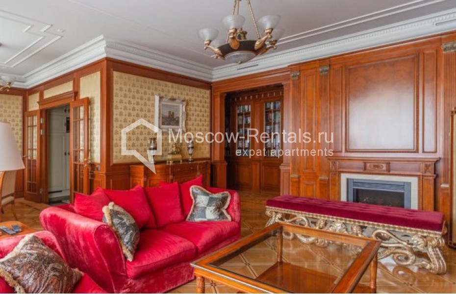Photo #6 3-room (2 BR) apartment for <a href="http://moscow-rentals.ru/en/articles/long-term-rent" target="_blank">a long-term</a> rent
 in Russia, Moscow, 1st Smolenskyi lane, 17
