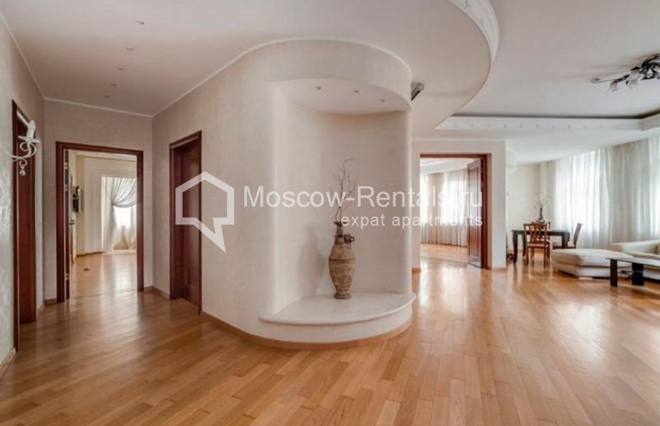 Photo #6 4-room (3 BR) apartment for <a href="http://moscow-rentals.ru/en/articles/long-term-rent" target="_blank">a long-term</a> rent
 in Russia, Moscow, Plushikha str, 22