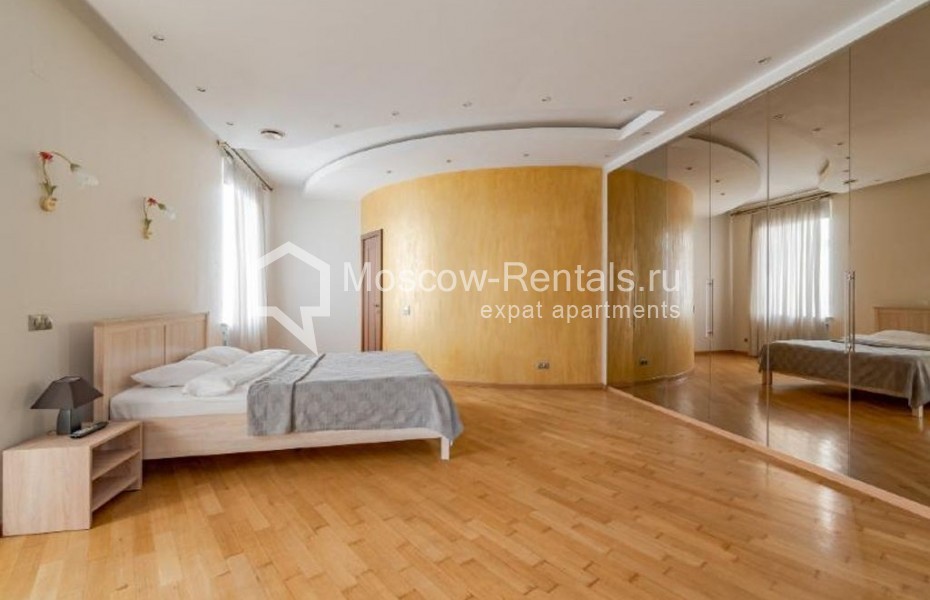 Photo #16 4-room (3 BR) apartment for <a href="http://moscow-rentals.ru/en/articles/long-term-rent" target="_blank">a long-term</a> rent
 in Russia, Moscow, Plushikha str, 22