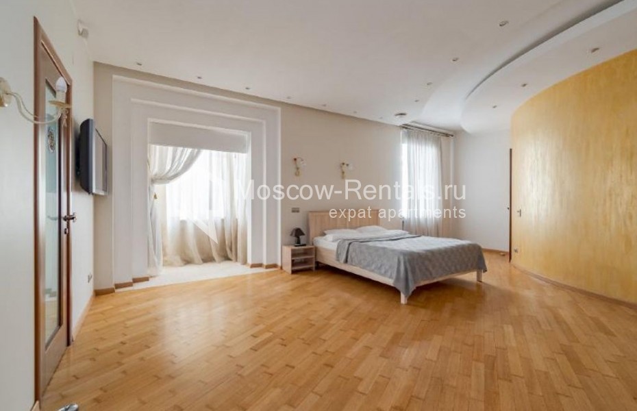 Photo #17 4-room (3 BR) apartment for <a href="http://moscow-rentals.ru/en/articles/long-term-rent" target="_blank">a long-term</a> rent
 in Russia, Moscow, Plushikha str, 22