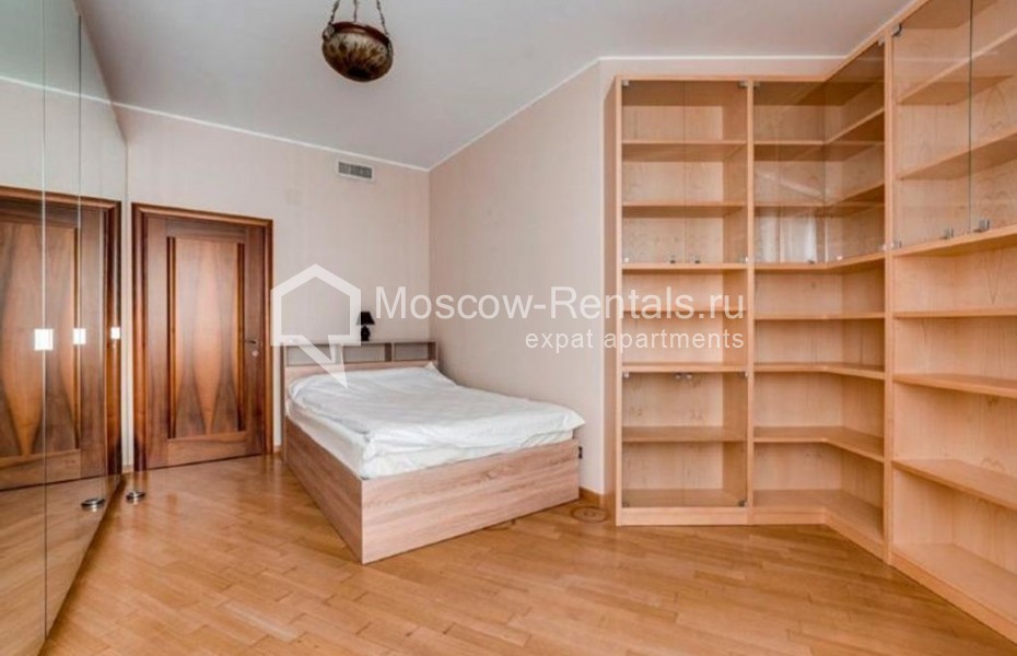 Photo #19 4-room (3 BR) apartment for <a href="http://moscow-rentals.ru/en/articles/long-term-rent" target="_blank">a long-term</a> rent
 in Russia, Moscow, Plushikha str, 22