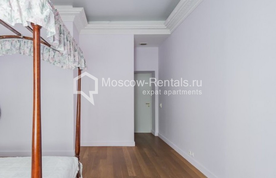 Photo #12 4-room (3 BR) apartment for <a href="http://moscow-rentals.ru/en/articles/long-term-rent" target="_blank">a long-term</a> rent
 in Russia, Moscow, B. Afanasievskyi lane, 30