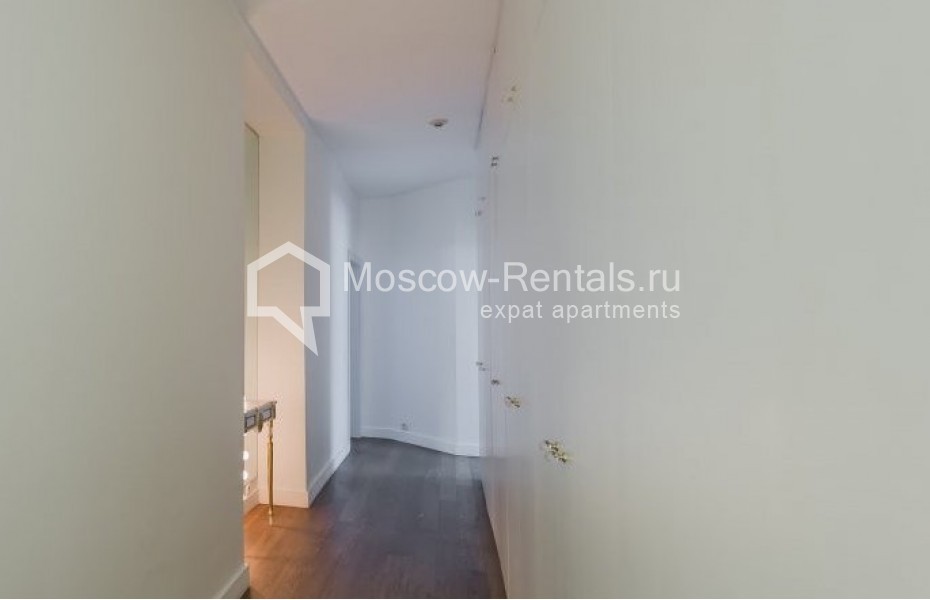 Photo #23 4-room (3 BR) apartment for <a href="http://moscow-rentals.ru/en/articles/long-term-rent" target="_blank">a long-term</a> rent
 in Russia, Moscow, B. Afanasievskyi lane, 30