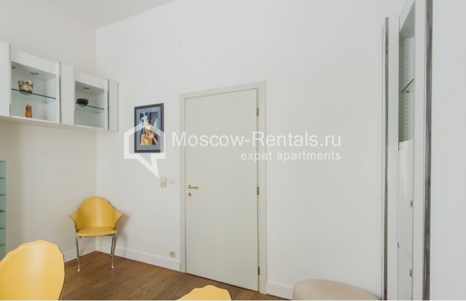 Photo #15 4-room (3 BR) apartment for <a href="http://moscow-rentals.ru/en/articles/long-term-rent" target="_blank">a long-term</a> rent
 in Russia, Moscow, B. Afanasievskyi lane, 30