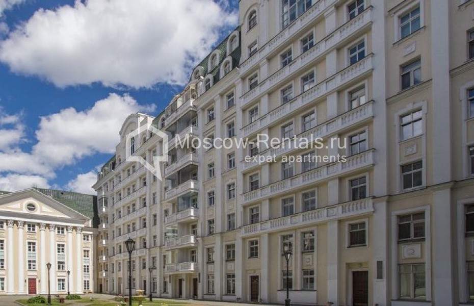 Photo #16 4-room (3 BR) apartment for <a href="http://moscow-rentals.ru/en/articles/long-term-rent" target="_blank">a long-term</a> rent
 in Russia, Moscow, Ostozhenka str, 25