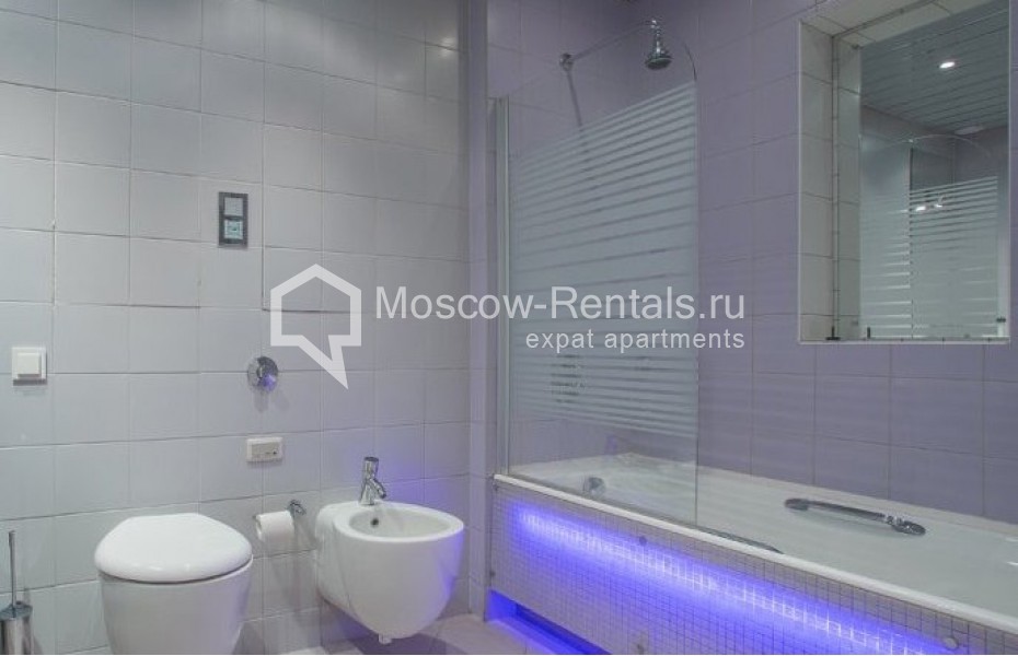 Photo #12 4-room (3 BR) apartment for <a href="http://moscow-rentals.ru/en/articles/long-term-rent" target="_blank">a long-term</a> rent
 in Russia, Moscow, Novinskyi lane, 18С1
