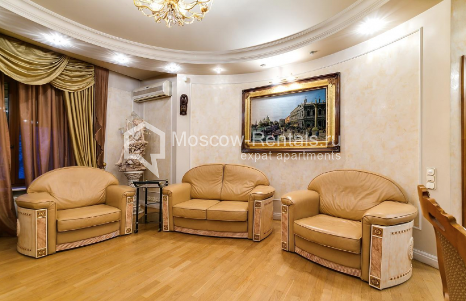 Photo #3 3-room (2 BR) apartment for <a href="http://moscow-rentals.ru/en/articles/long-term-rent" target="_blank">a long-term</a> rent
 in Russia, Moscow, B. Serpukhovskaya str, 25С2