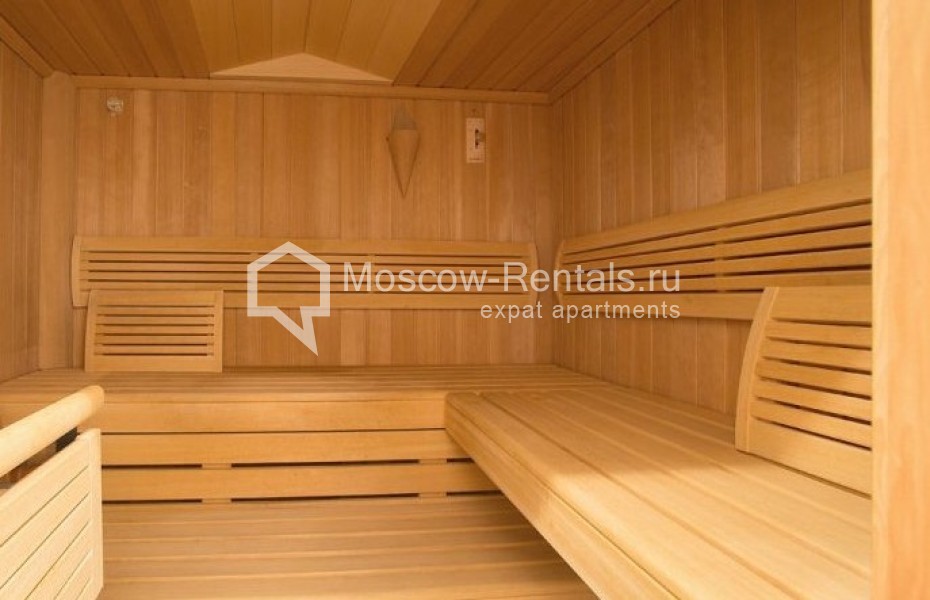Photo #13 4-room (3 BR) apartment for <a href="http://moscow-rentals.ru/en/articles/long-term-rent" target="_blank">a long-term</a> rent
 in Russia, Moscow, Starpimenovskyi lane, 8