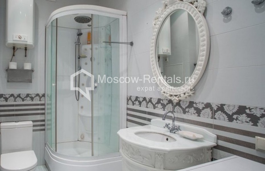 Photo #11 4-room (3 BR) apartment for <a href="http://moscow-rentals.ru/en/articles/long-term-rent" target="_blank">a long-term</a> rent
 in Russia, Moscow, M. Levshinskyi lane, 6-8