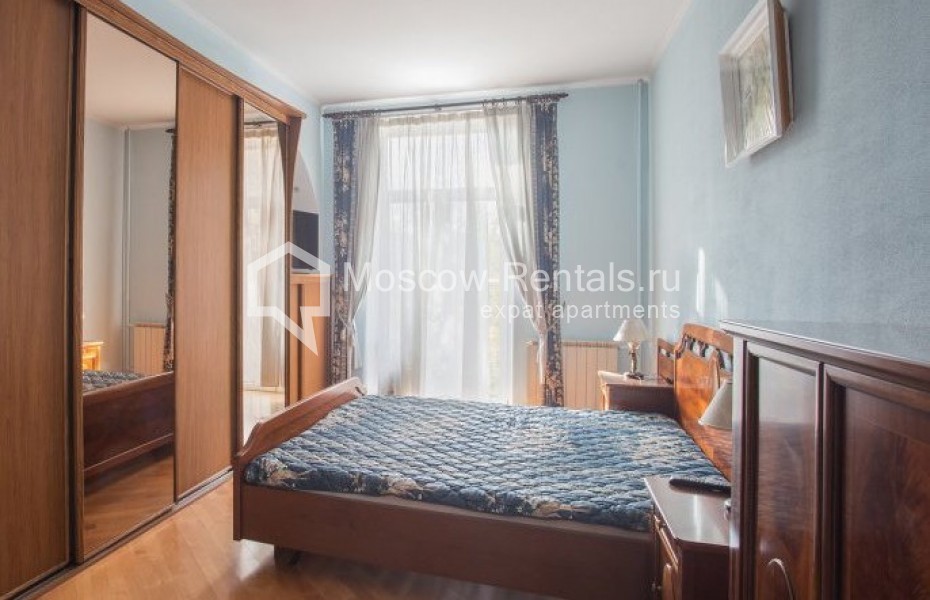 Photo #9 4-room (3 BR) apartment for <a href="http://moscow-rentals.ru/en/articles/long-term-rent" target="_blank">a long-term</a> rent
 in Russia, Moscow, M. Levshinskyi lane, 6-8